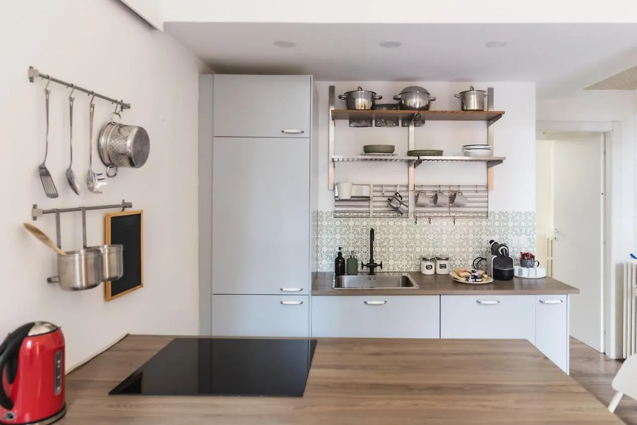 Casa Prada - The Home Away From Home In Milano 0*, Milan